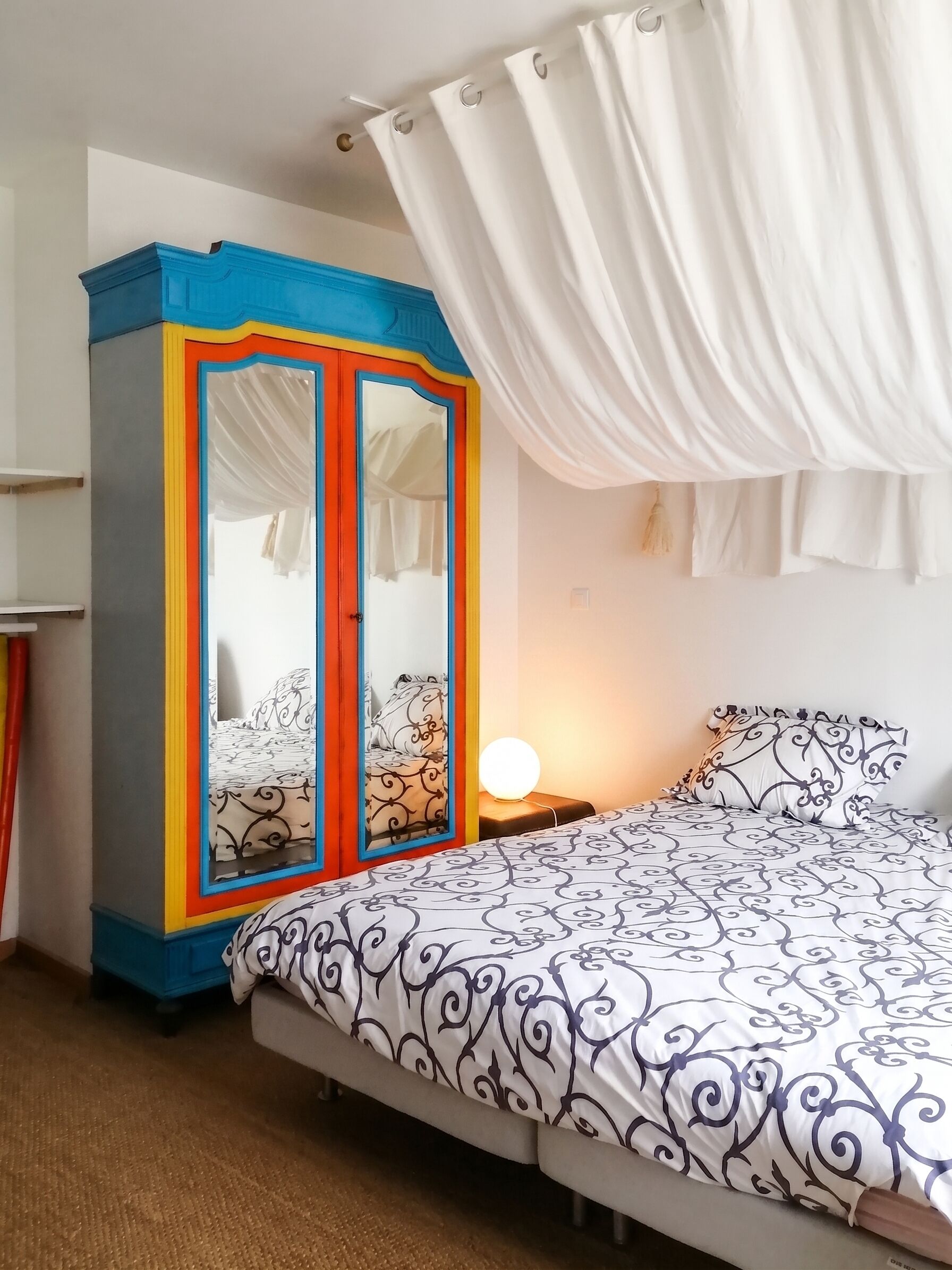4 bedrooms, iron/ironing board, travel cot, free WiFi
