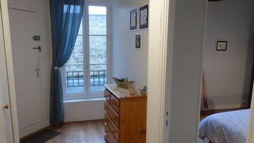 1 chambre, fer et planche Ă repasser, lit parapluie, Wi-Fi gratuit