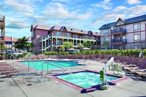 Pool - Charming Resort in Breathtaking Solvang! (Solvang)