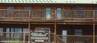 Windwood Fly-In Resort