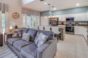 Smart TV, video games