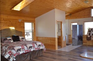 4 chambres, fer et planche à repasser, Wi-Fi, draps fournis