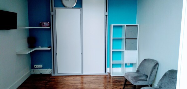 Interior - F1-Furnished, Near Vincennes racetrack, Château de Vincennes, Golf du Tremblay (Maisons-Alfort)