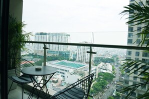 Balcony - Rivergate Saigon Apartment (Ho Chi Minh City)