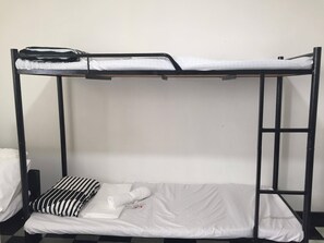 In-room safe, WiFi, bed sheets