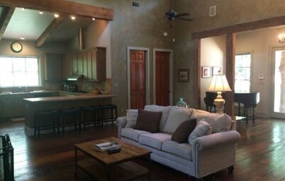 The Bridge: Melody House