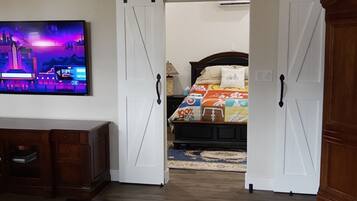 1 多间卧室、免费 WiFi、床单