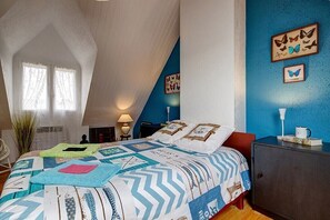 2 bedrooms, desk, iron/ironing board, free WiFi - 🏛️ Villa Bruyeride 3*: Experience the History of the New UNESCO World Heritage Site (Saint-Philibert)