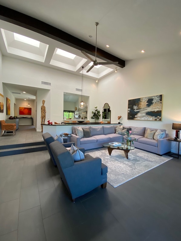 Smart TV, fireplace, books