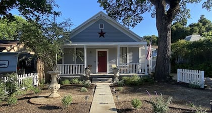 Walk only two blocks to downtown with private backyard space! Pet-Friendly!