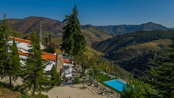 Cảnh từ trên cao