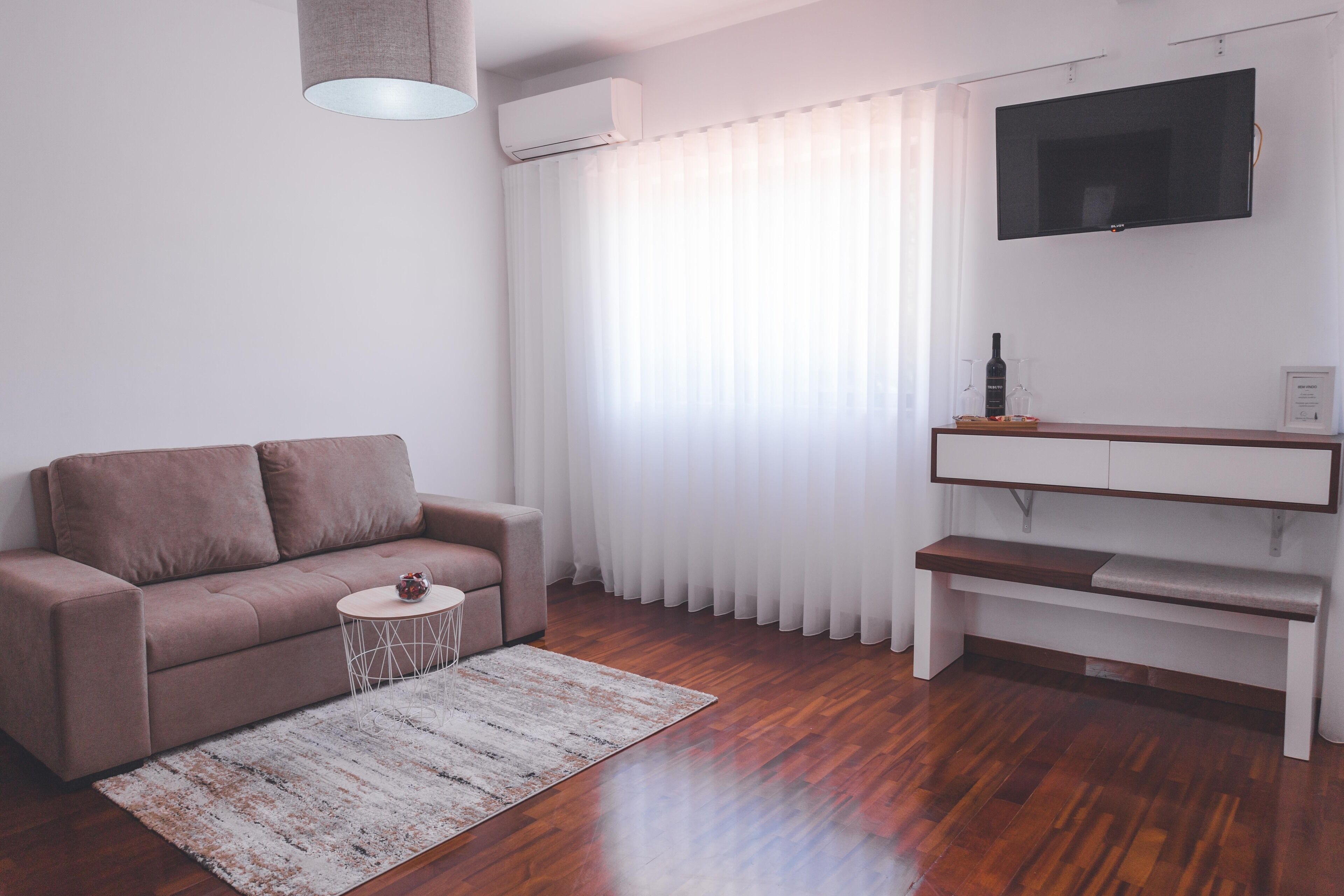 Deluxe Suite | Soundproofing, free WiFi, bed sheets