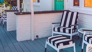 Unclassified image, 4 of 50, button - Rye Motor Inn - Oceanfront, Walk to Beach (Rye)