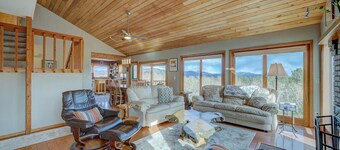 PKの場所！ 歴史的なマウントプリンストンホットスプリングスリゾートまで数分