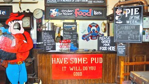 Dining - Mad ORourkes Pie Factory (Tipton)
