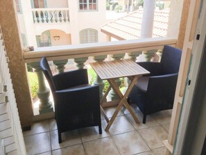 Outdoor dining - Tropical Oasis in Aruba | Walk to Palm Beach (Noord)