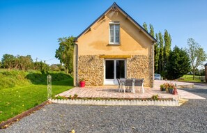 Back view - Homerez - House Saint-Marcouf (Saint-Marcouf)