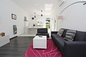 Comfort Apartment | Living room | Flat-screen TV - Luxury Apartments Gold and Grey (Zadar)