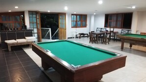 Billards