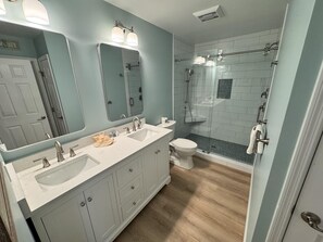 Nicht klassifiziertes Bild, 4 von 37, Schaltfläche