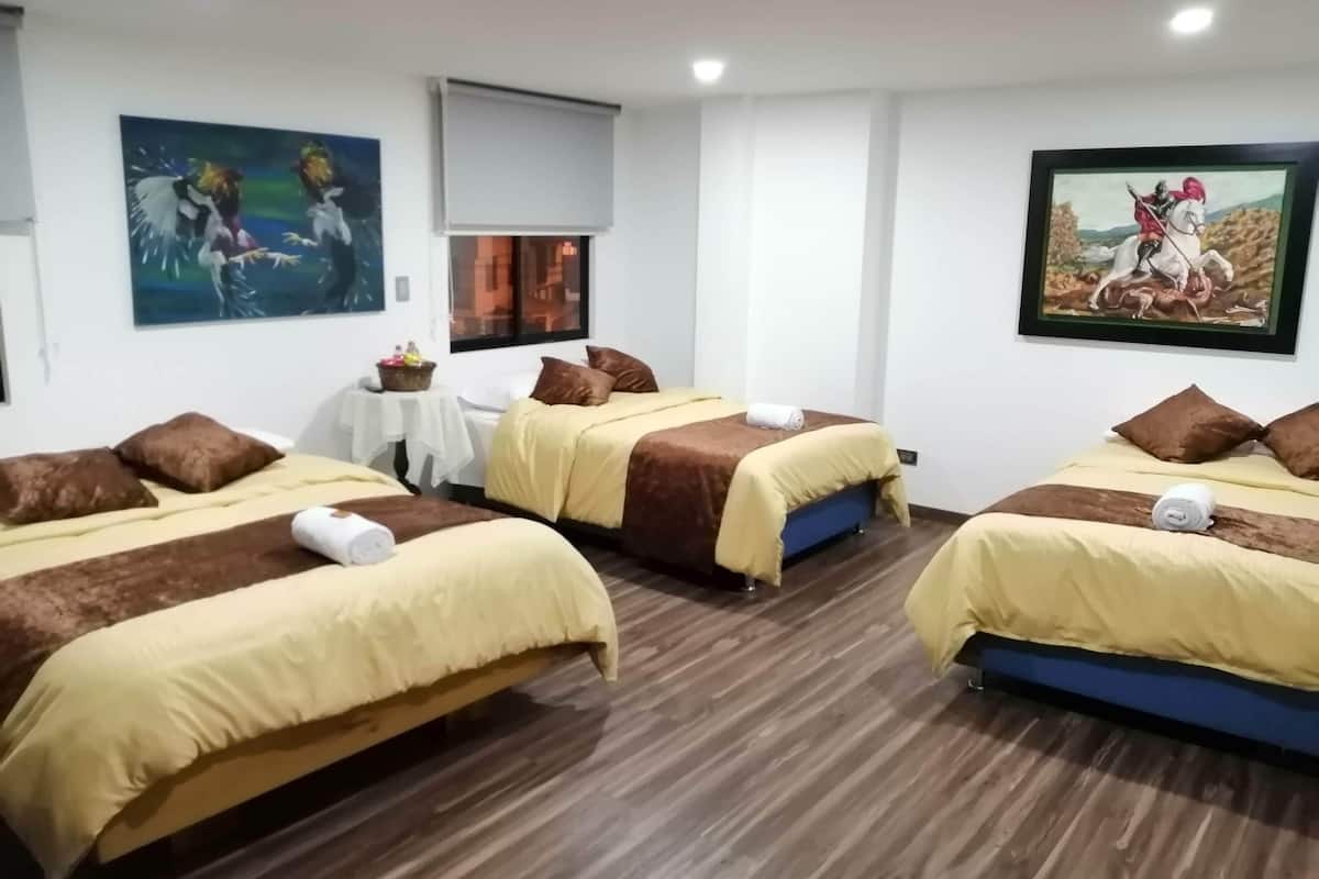 family room | individually decorated, desk, laptop workspace, free wifi