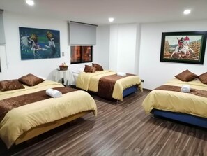 Individually decorated, desk, laptop workspace, free WiFi - Hotel Basan Plaza (San Juan de Pasto)