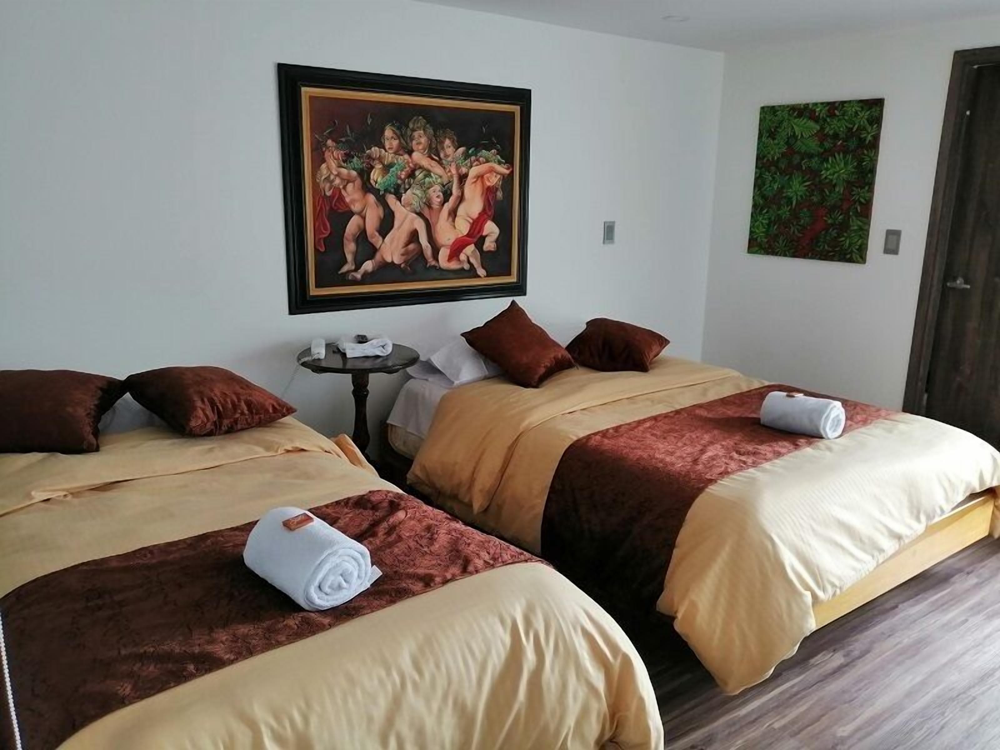 quadruple room | individually decorated, desk, laptop workspace, free wifi