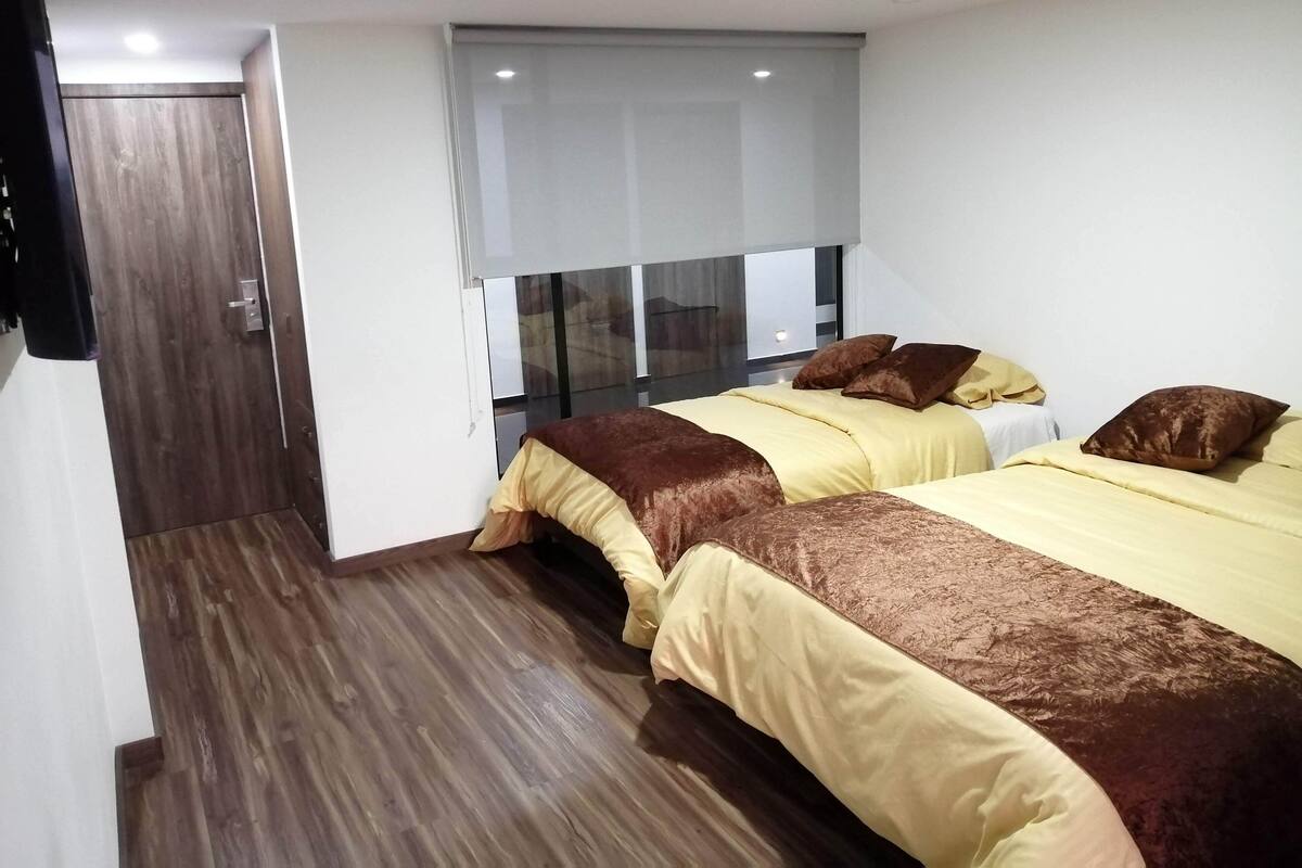 ห้องสแตนดาร์ดทริปเปิล | โต๊ะทำงาน, พื้นที่ทำงานแบบใช้แล็ปท็อป, Wi-Fi ฟรี