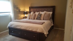 3 Schlafzimmer, Bügeleisen/Bügelbrett, Reisekinderbett, kostenloses WLAN