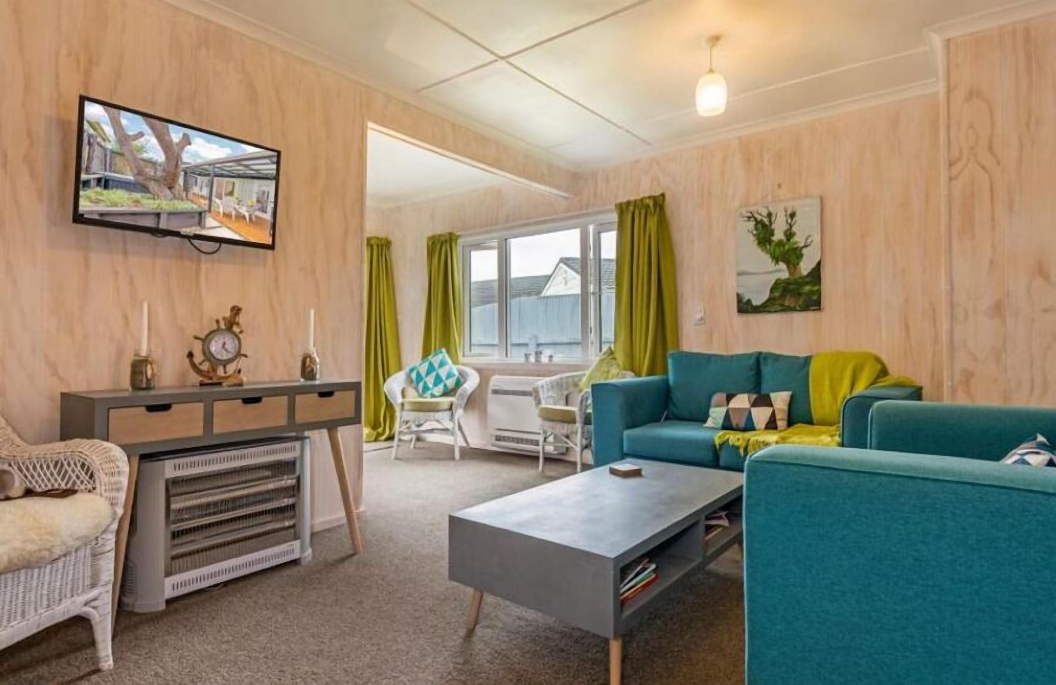 Smart-tv, dvd-spelare och ett filmbibliotek