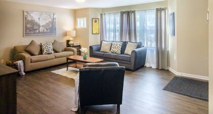 ♥ Hämmästyttävä KOTI kaiken vieressä ♥ MOA ★ Lentokenttä ★ Puistot ★ Super CLEAN