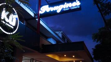 Front of property – evening/night