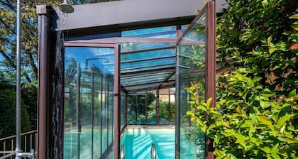 Casa de vacaciones con piscina privada, A/C, WIFI, bañera de hidromasaje, TV, terraza