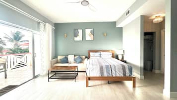 In-room safe, desk, iron/ironing board, free WiFi