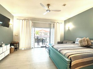 1 bedroom, desk, iron/ironing board, WiFi
