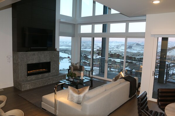 Smart TV, fireplace, video games, stereo