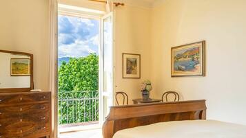 3 chambres, lit parapluie, Wi-Fi gratuit, draps fournis
