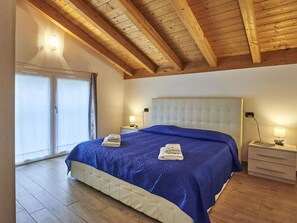 6 camere, ferro/asse da stiro, Wi-Fi gratuito, lenzuola