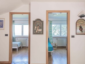 4 bedrooms, free WiFi