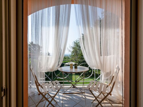 Merveilleuse maison de vacances pour 5 personnes avec WIFI, piscine privée, TV et patio