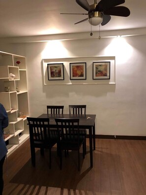 Dining - 1 Bedroom Fully Furnished Mid-rise Condominium with a City View. (Alabang)