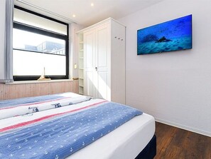 3 Schlafzimmer, Reisekinderbett, WLAN