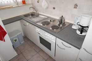 Kühlschrank, Ofen, Geschirrspüler