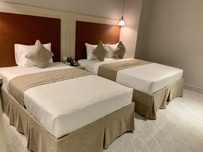 Minibar, in-room safe, free WiFi - Holiday 2 Hotel (Can Tho)