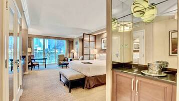 1 bedroom, in-room safe, desk, iron/ironing board