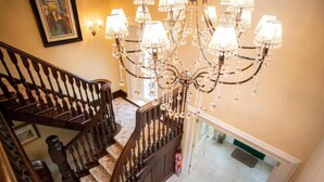 Staircase - Baileys Court Guest House (Craigavon)