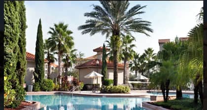 Magical Newly Renovated 10 minutes to Disney 2Bed,2Bath