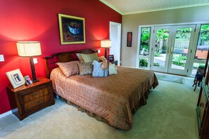 5 slaapkamers, een strijkplank/strijkijzer, wifi, beddengoed