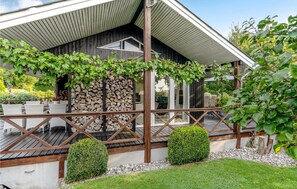 Terrace/patio - Beautiful home in Haarby with WiFi (Haarby)