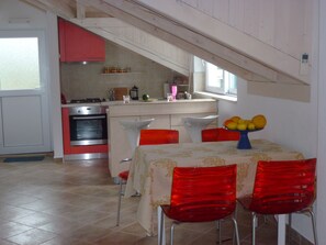 Apartment, 2 Schlafzimmer, Balkon | Eigene Küche | Kühlschrank, Wasserkocher, Toaster, Kochgeschirr/Geschirr/Besteck